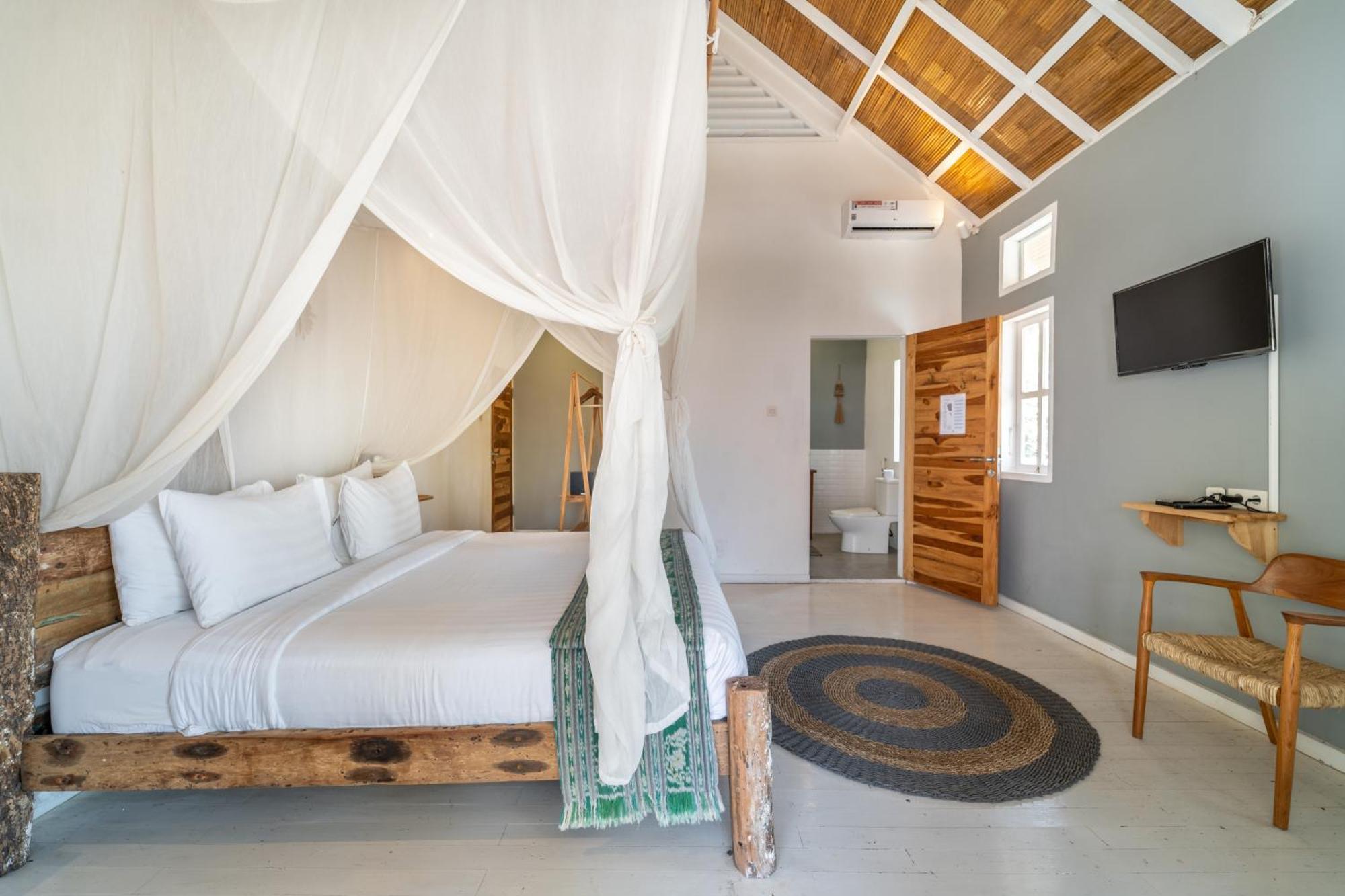 Mowies On The Beach Gili Islands Exterior photo