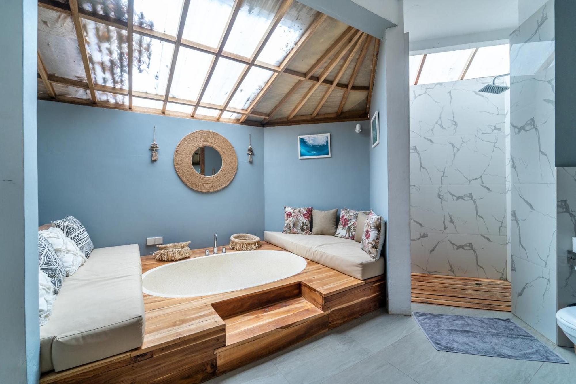 Mowies On The Beach Gili Islands Exterior photo