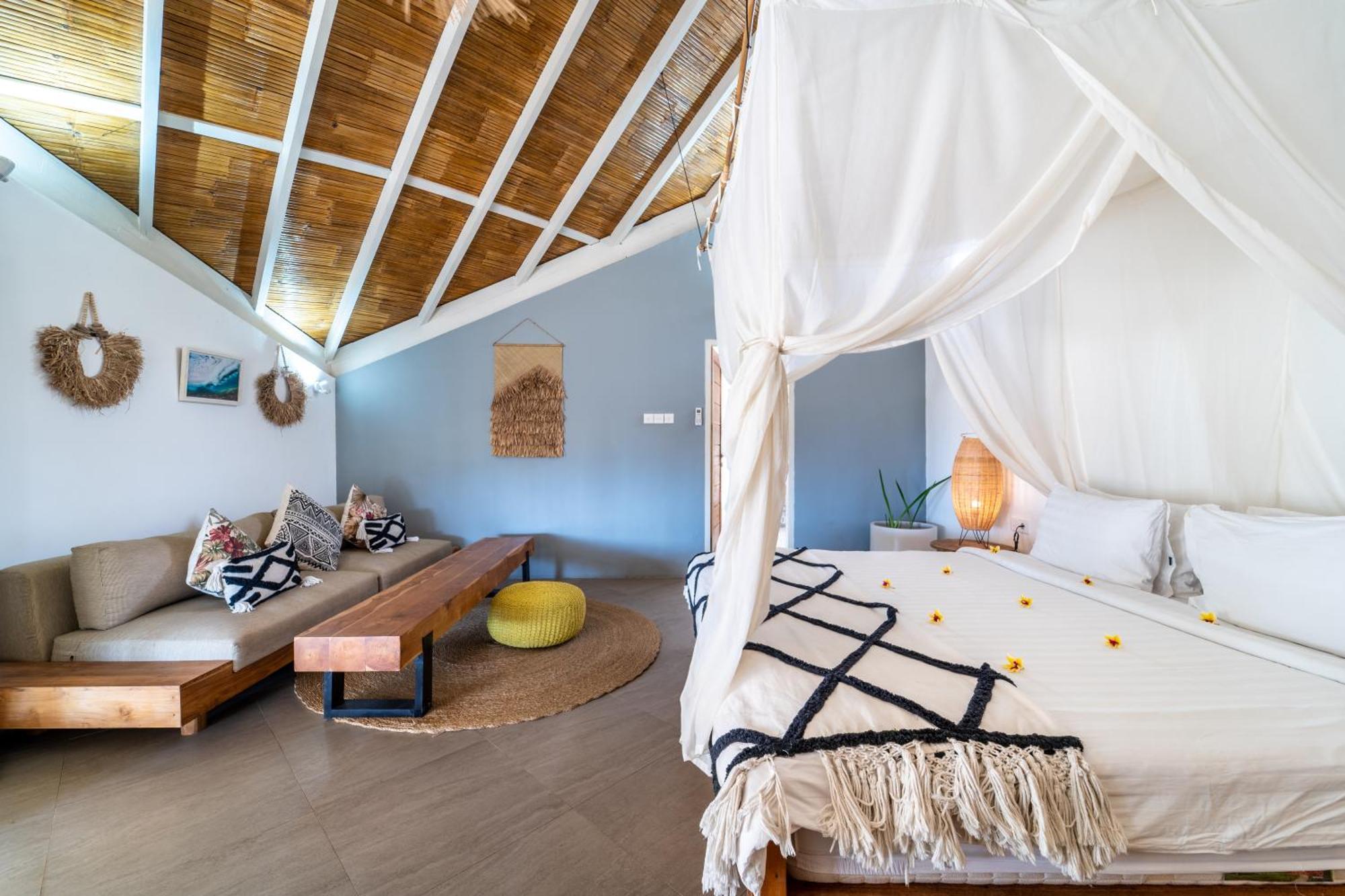 Mowies On The Beach Gili Islands Exterior photo