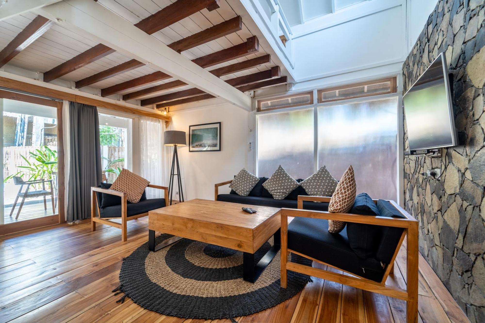 Mowies On The Beach Gili Islands Exterior photo